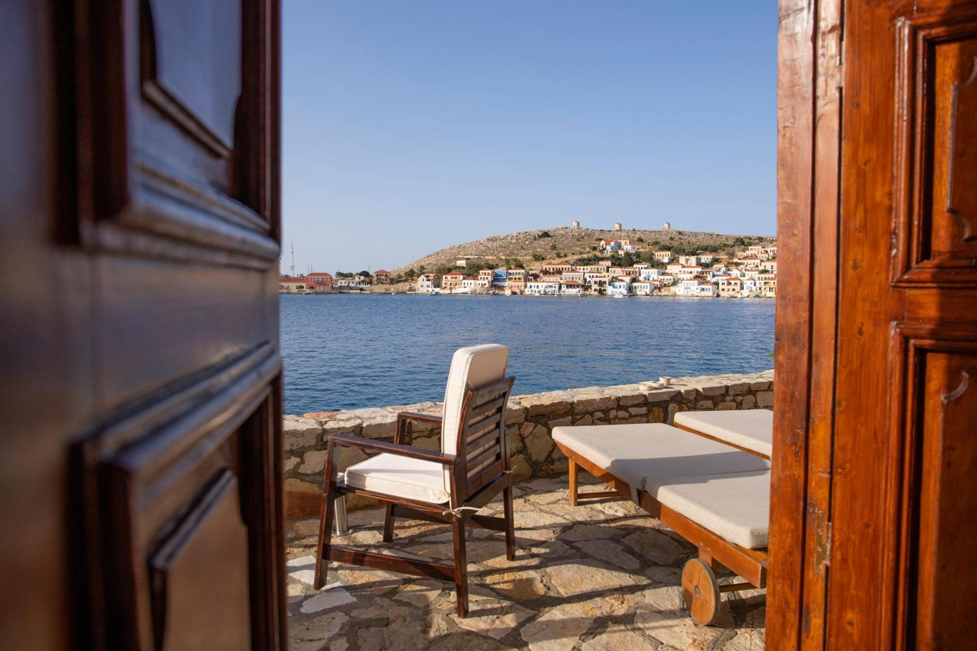 Villa Electra Chalki Town ภายนอก รูปภาพ