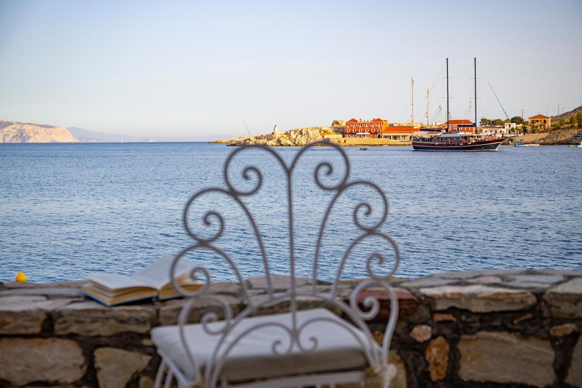 Villa Electra Chalki Town ภายนอก รูปภาพ